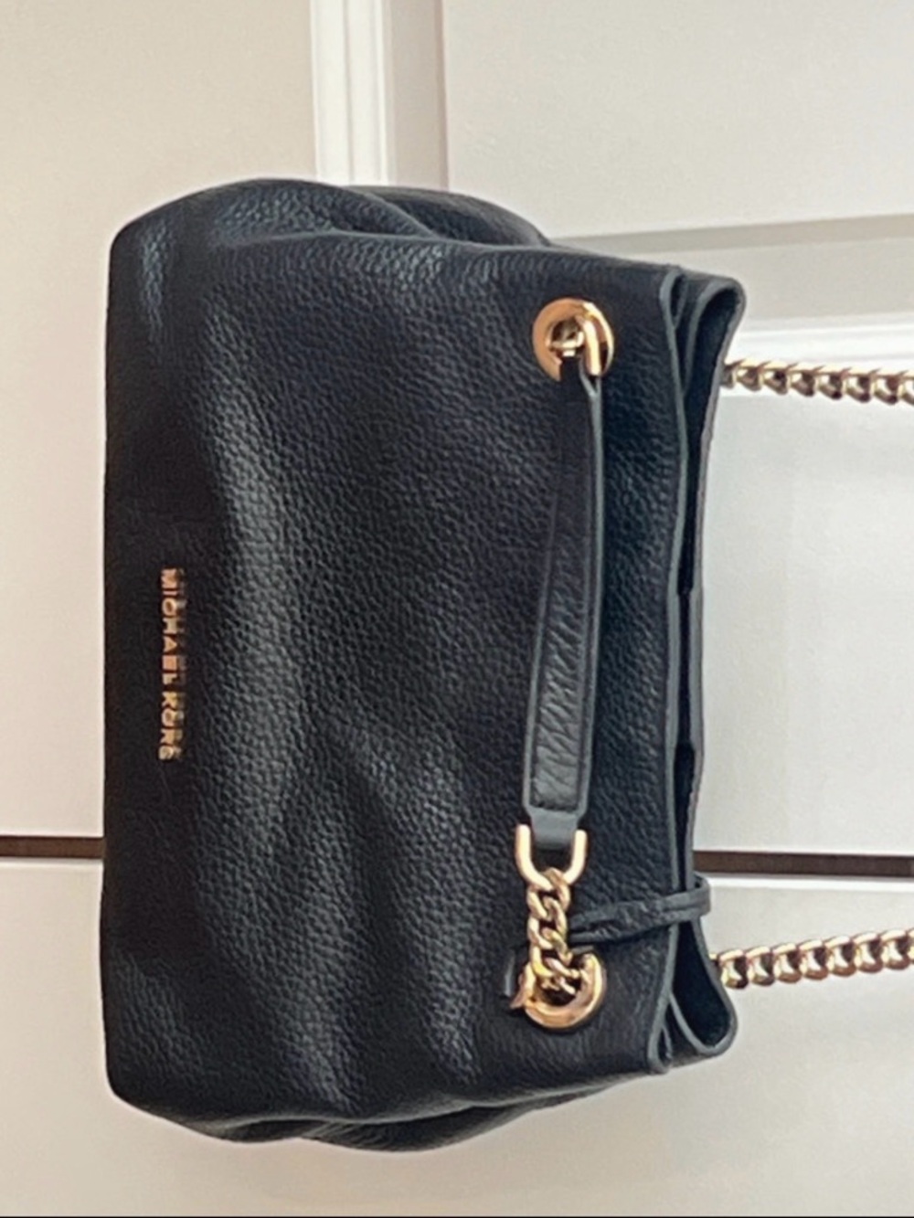 Michael Kors Black Pebbled Leather Shoulder Bag Gold Chain Convertible Strap - Picture 5 of 9